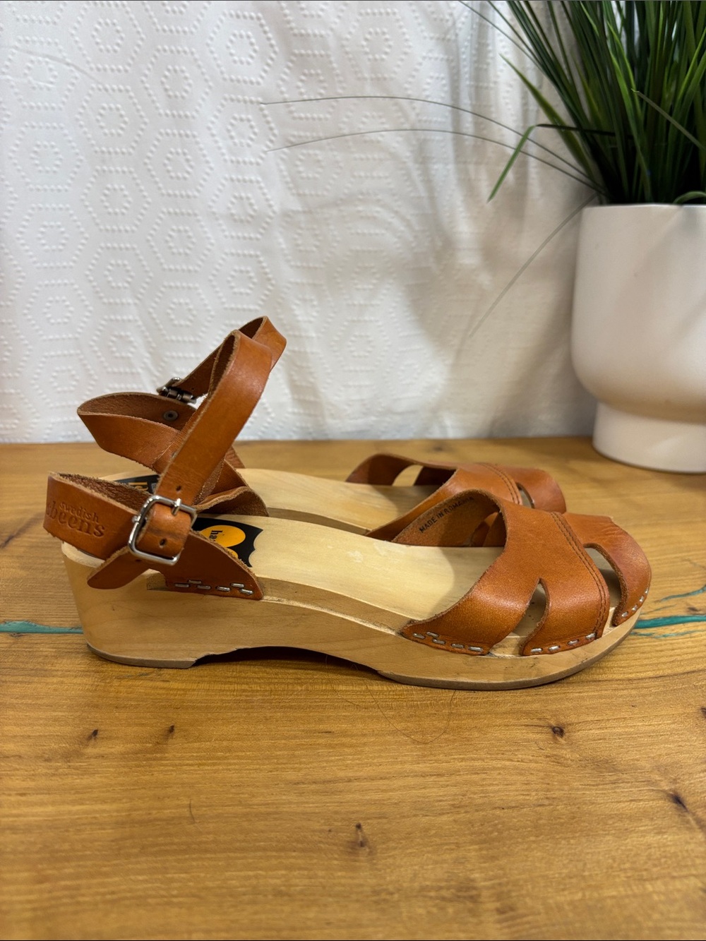 Swedish Hasbeens Suzanne Debutante Clog Sandals 37